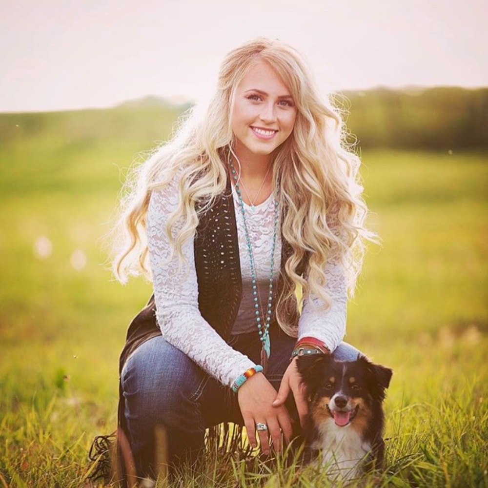 Meet your Posher, Mackenzie